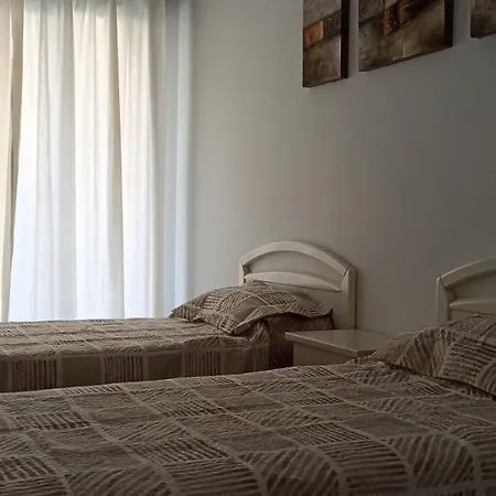 Rose In Bloom Apartment *
